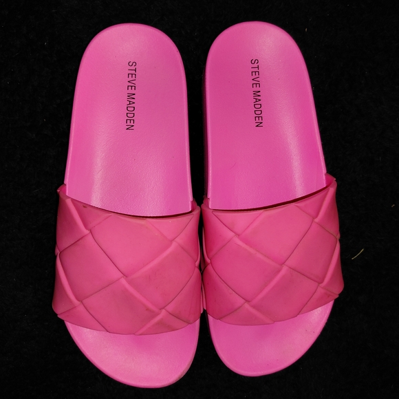 Steve Madden Shoes - Steve Madden Pink Quilted Slide Sandals